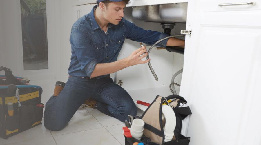 Expert burst pipe repair services in Hosford, FL
